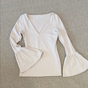 Susana Monaco Cream V-Neck Bell Sleeve Blouse